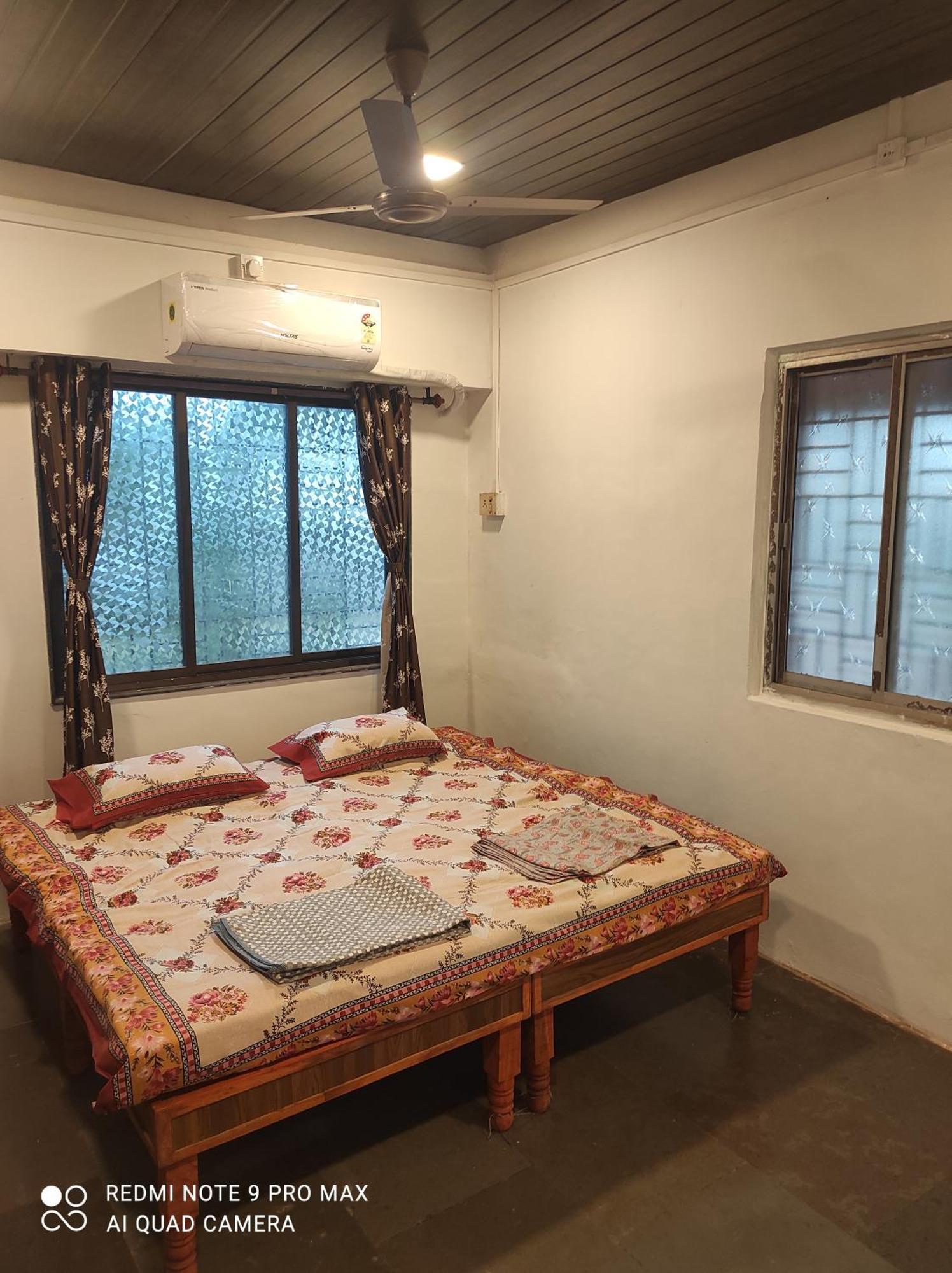 Swanand Home Stay Ратнагири Экстерьер фото