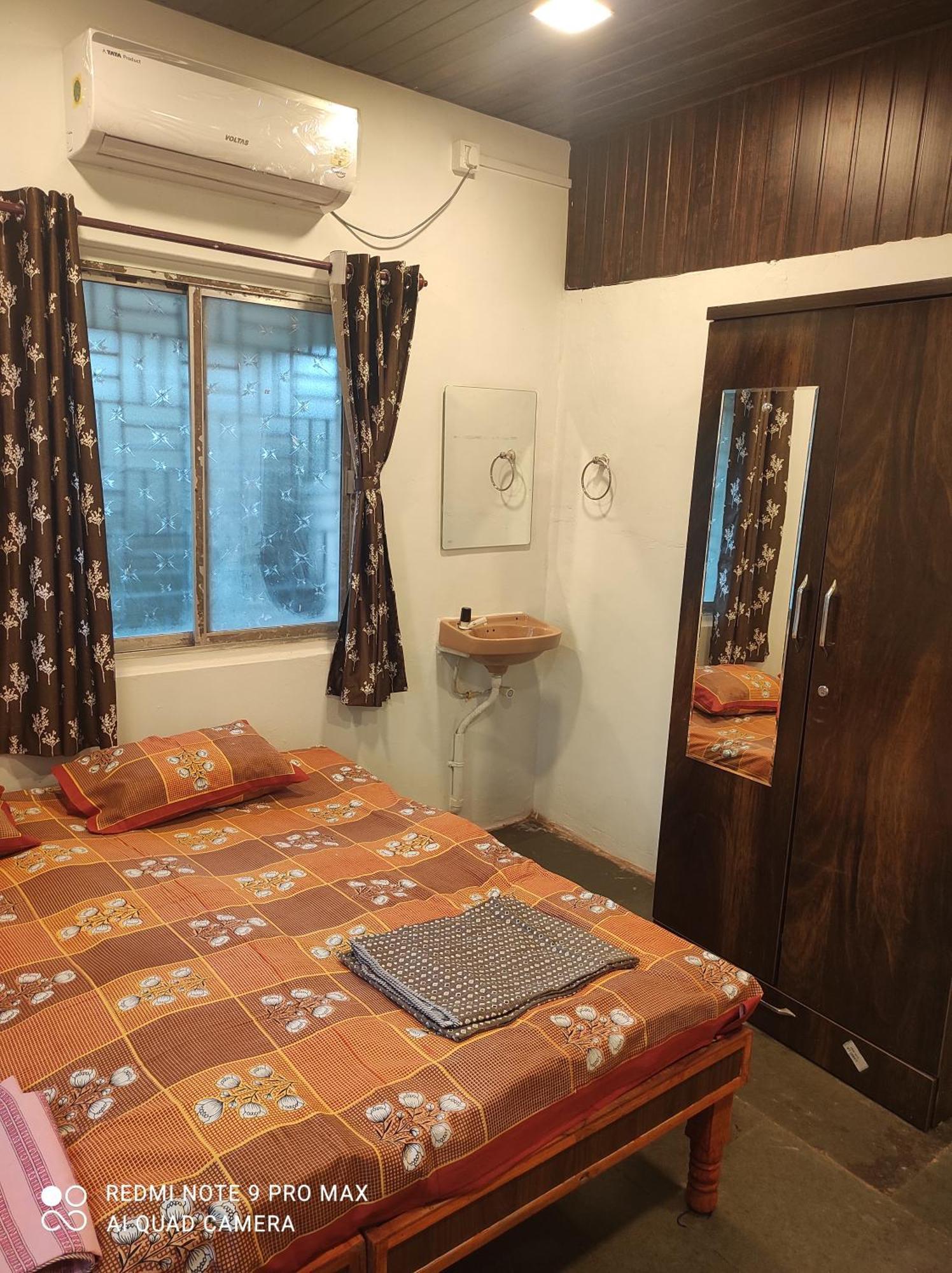 Swanand Home Stay Ратнагири Экстерьер фото